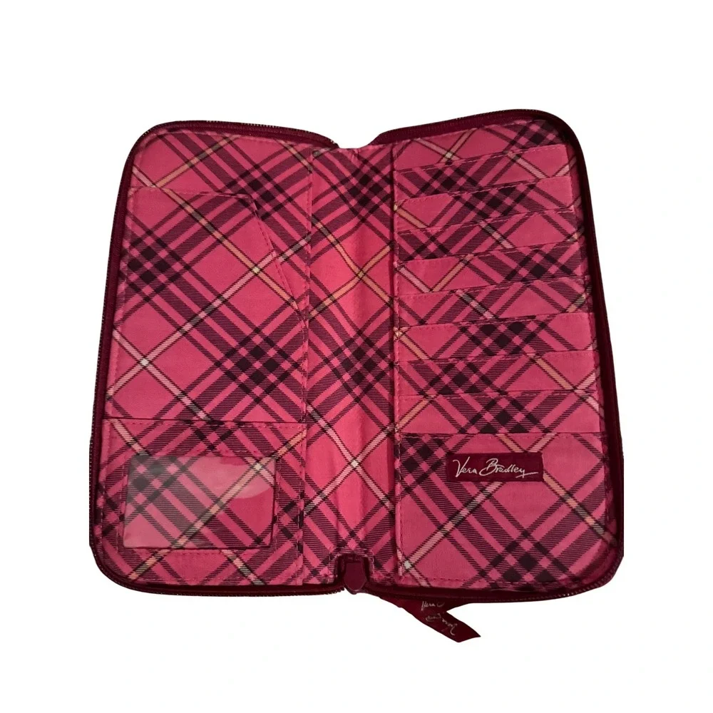 Vera Bradley Travel Organizer Passport Wallet Piccadilly Plum - Picture 2 of 4